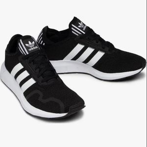 NIB Men's Adidas Swift Run X shoes